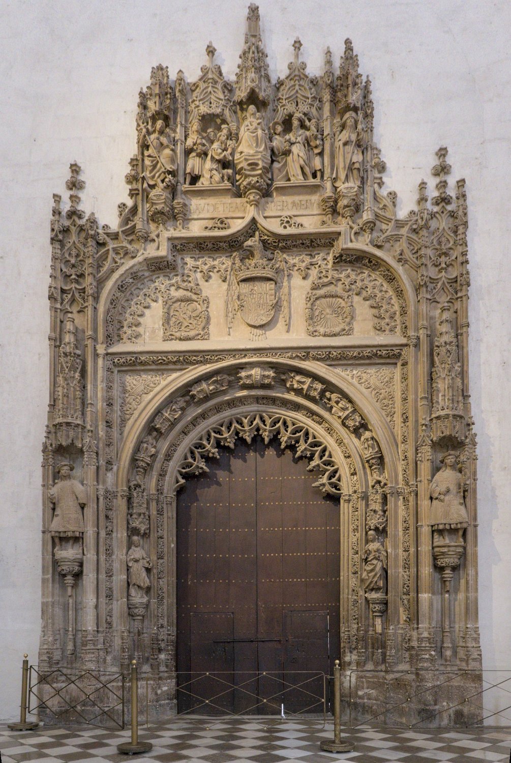 Cathédrale de l'Incarnation - Portail intérieur